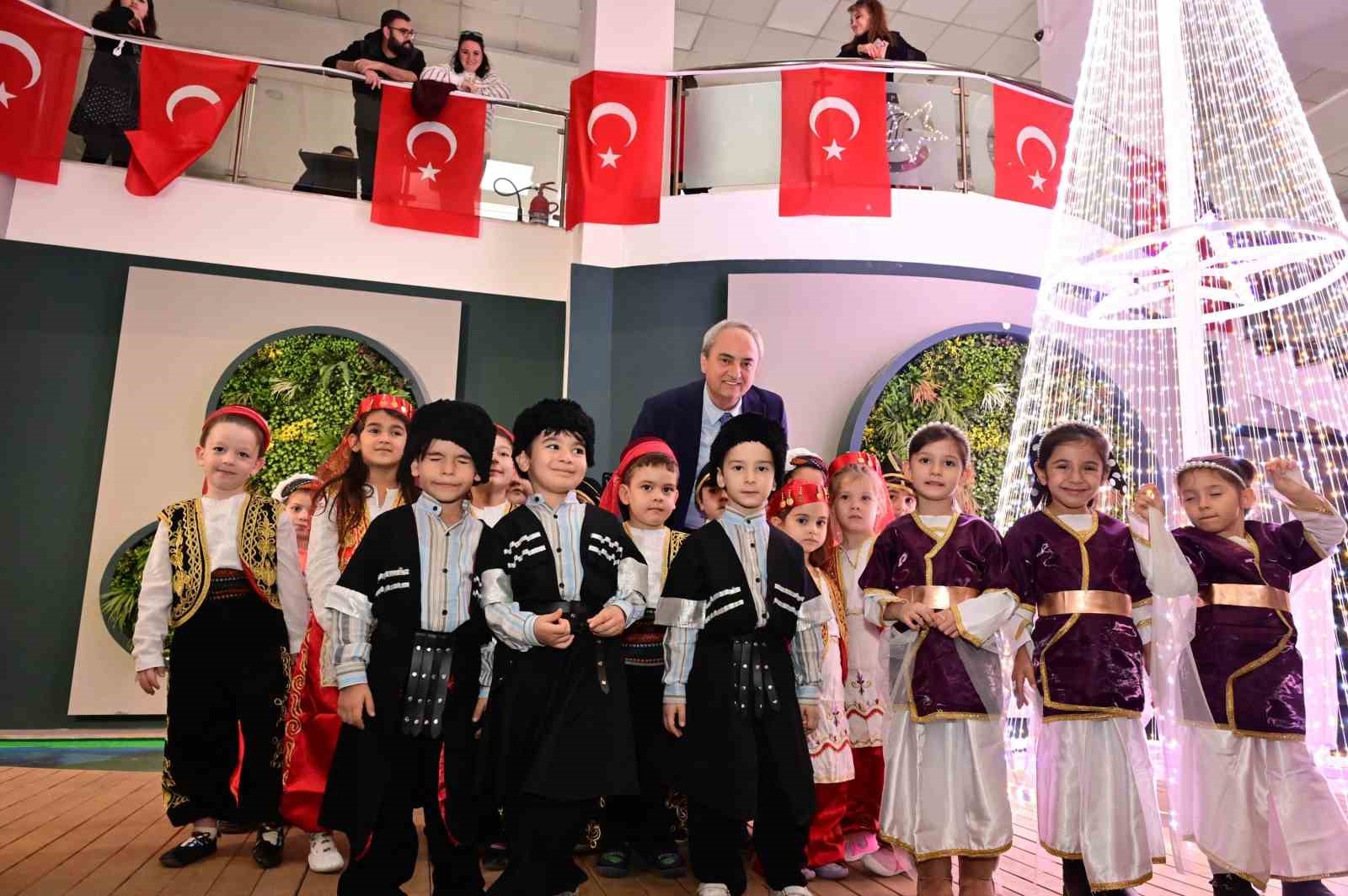 Yerli Malı Haftası’nda Türkiye’yi 7 bölge ve 81 iliyle tanıttılar