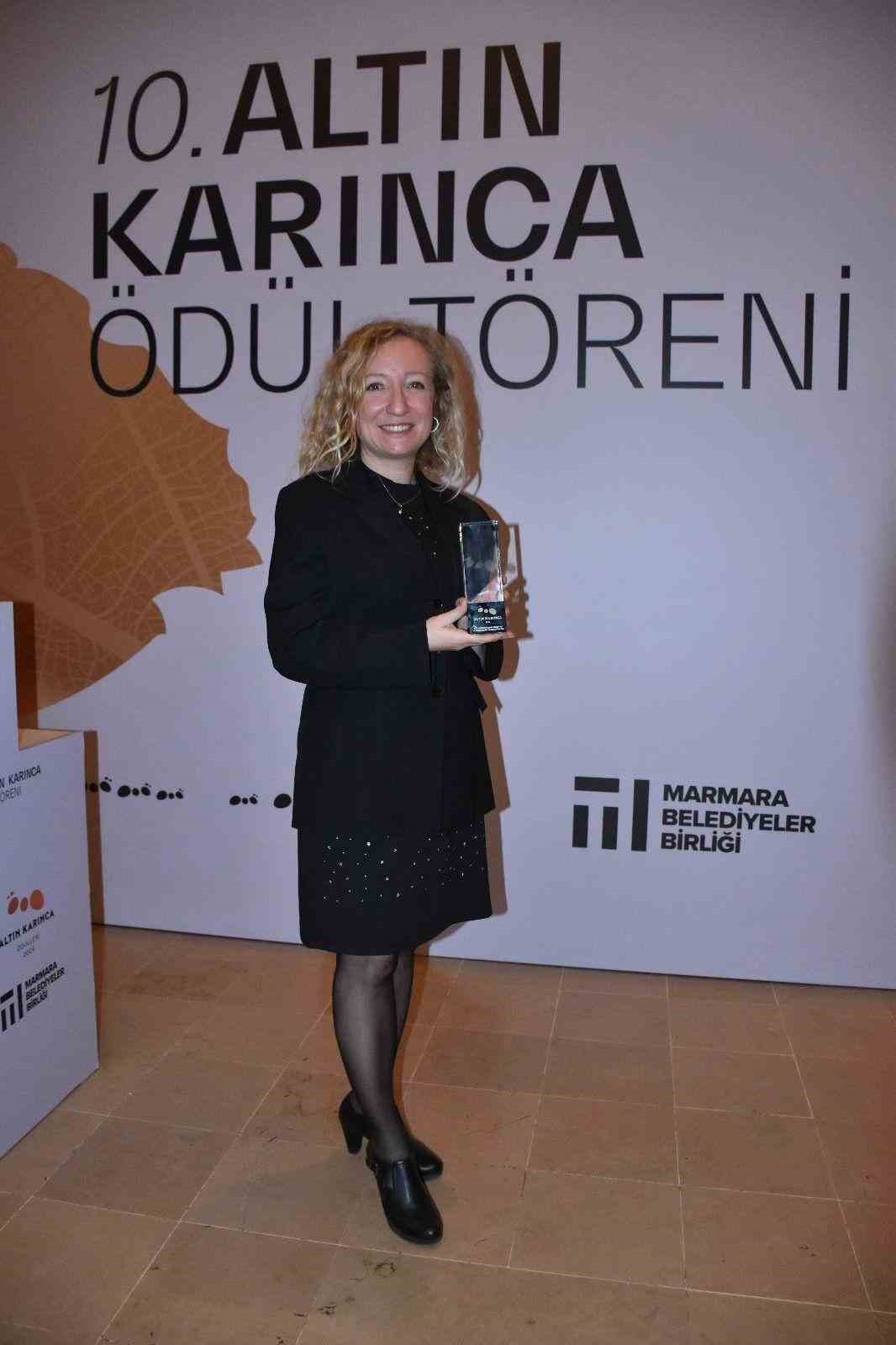 Altın Karınca&rsquo;dan, Balıkesir&rsquo;e &rsquo;Hayalet Ağ&rsquo; &ouml;d&uuml;l&uuml;
