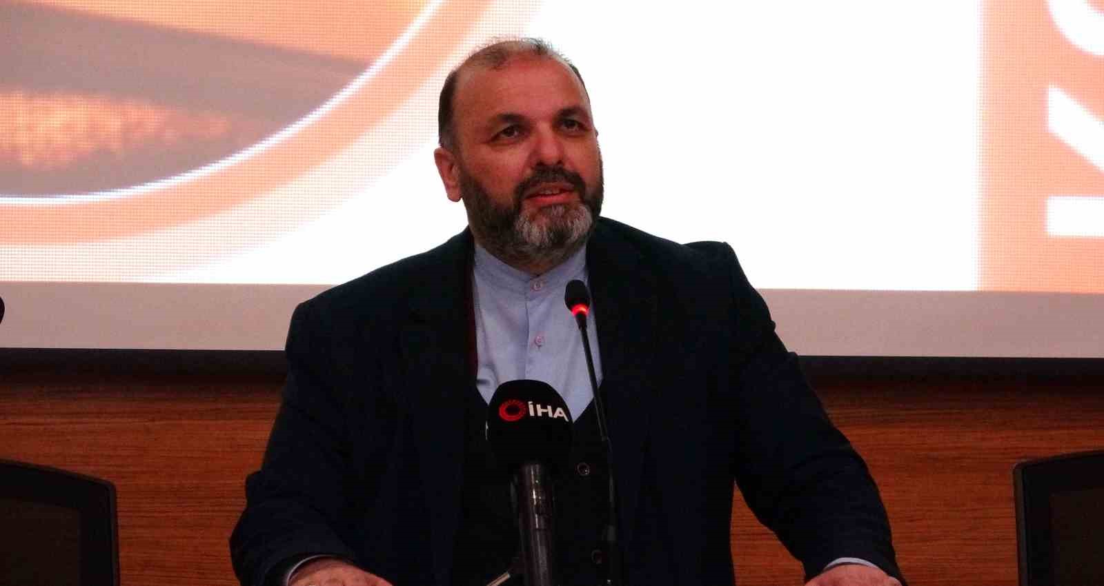 K&uuml;tahya İl M&uuml;ft&uuml;s&uuml; A&ccedil;ık&rsquo;tan DP&Uuml; İlahiyat Fak&uuml;ltesi&rsquo;nde konferans
