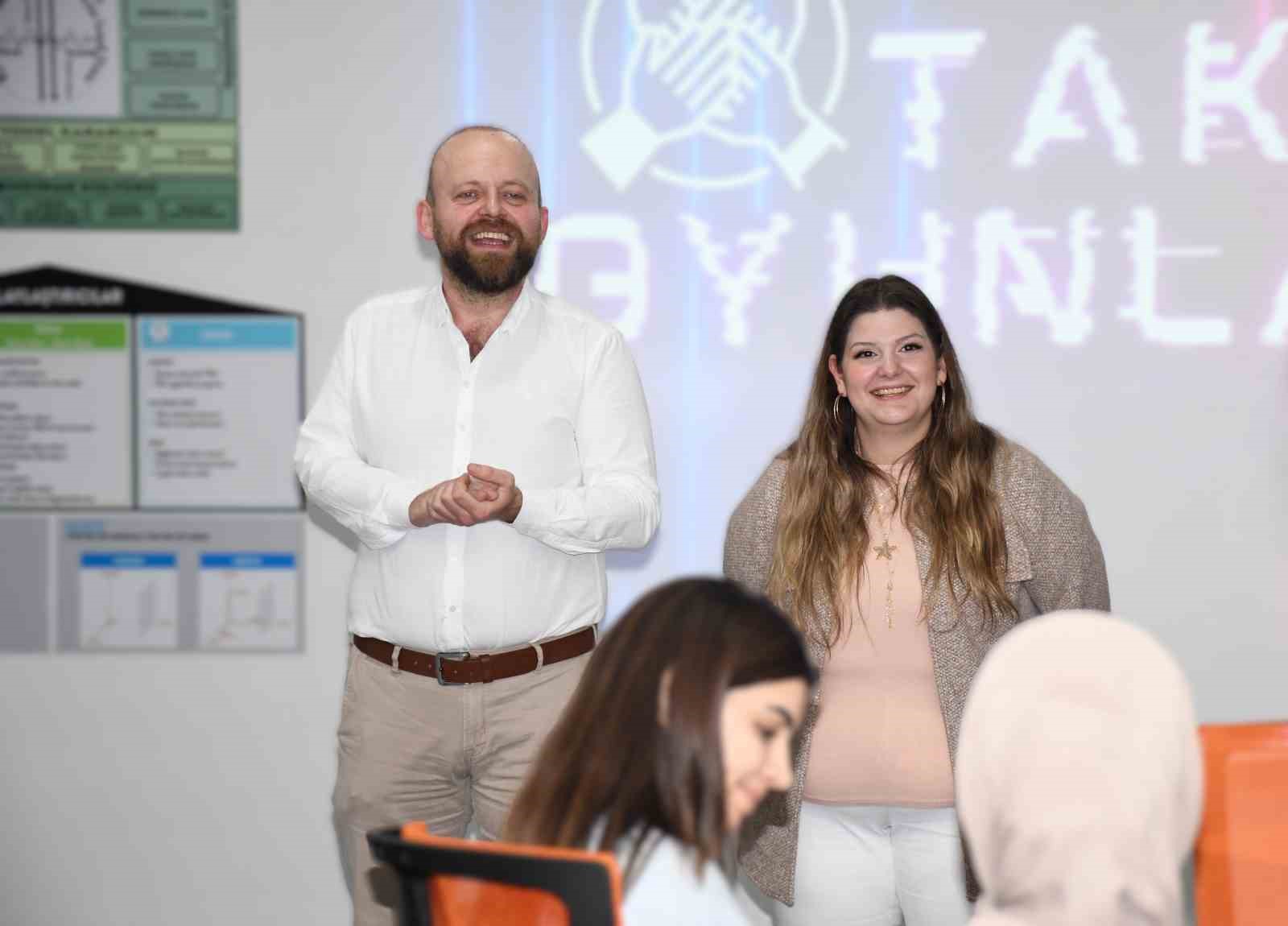 Yeşim Grup&rsquo;ta takım ruhu oyunlarla g&uuml;&ccedil;lendi
