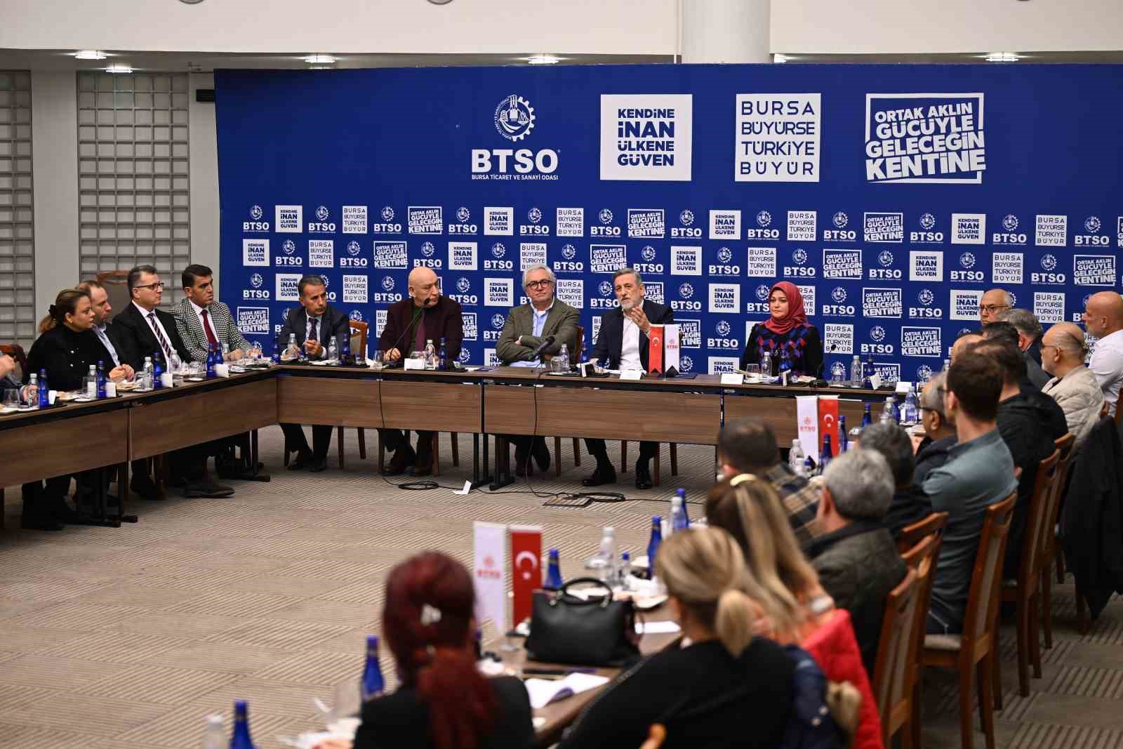 Tekstilciler yeşil d&ouml;n&uuml;ş&uuml;m i&ccedil;in BTSO&rsquo;da buluştu
