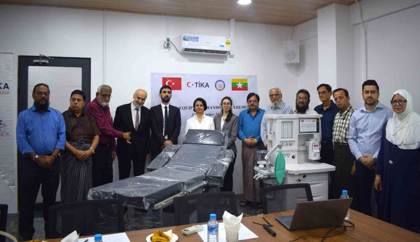 TİKA&rsquo;dan Myanmar&rsquo;da hastaneye tıbbi ekipman desteği
