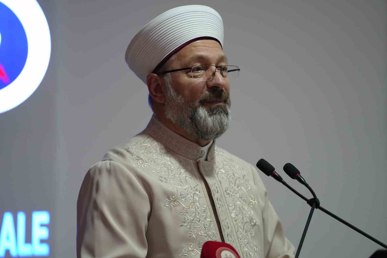 Diyanet İşleri Başkanı Erbaş duyurdu, Diyanet’ten dijital dönüşüm hamlesi: "Uygulama aşamasına geçeceğiz"
