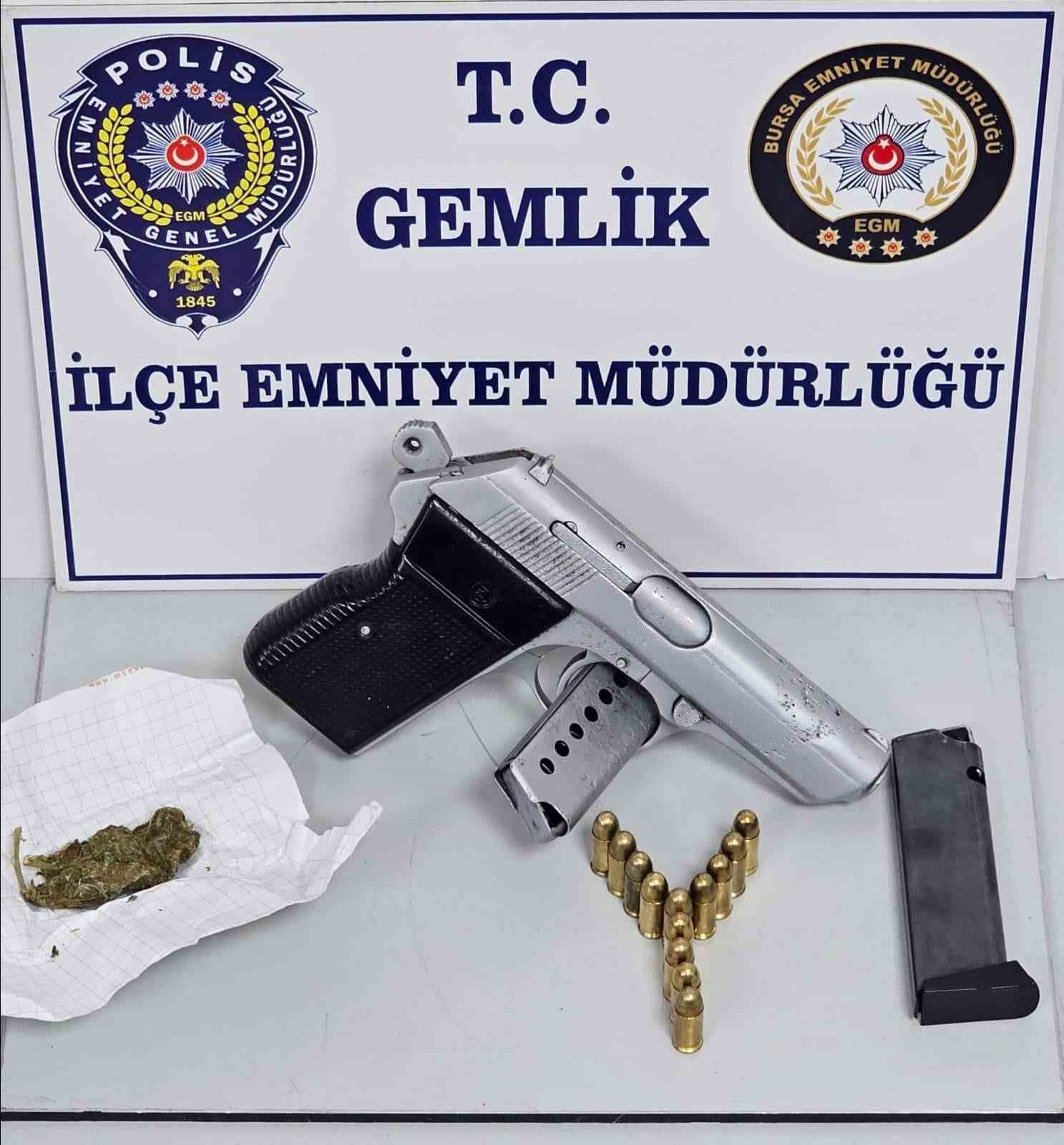 Gemlik polisinin denetimleri aralıksız sürüyor
