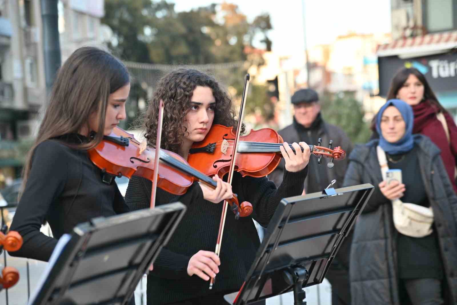 Manisa’da 13 Aralık Dünya Keman Günü’ne özel konser
