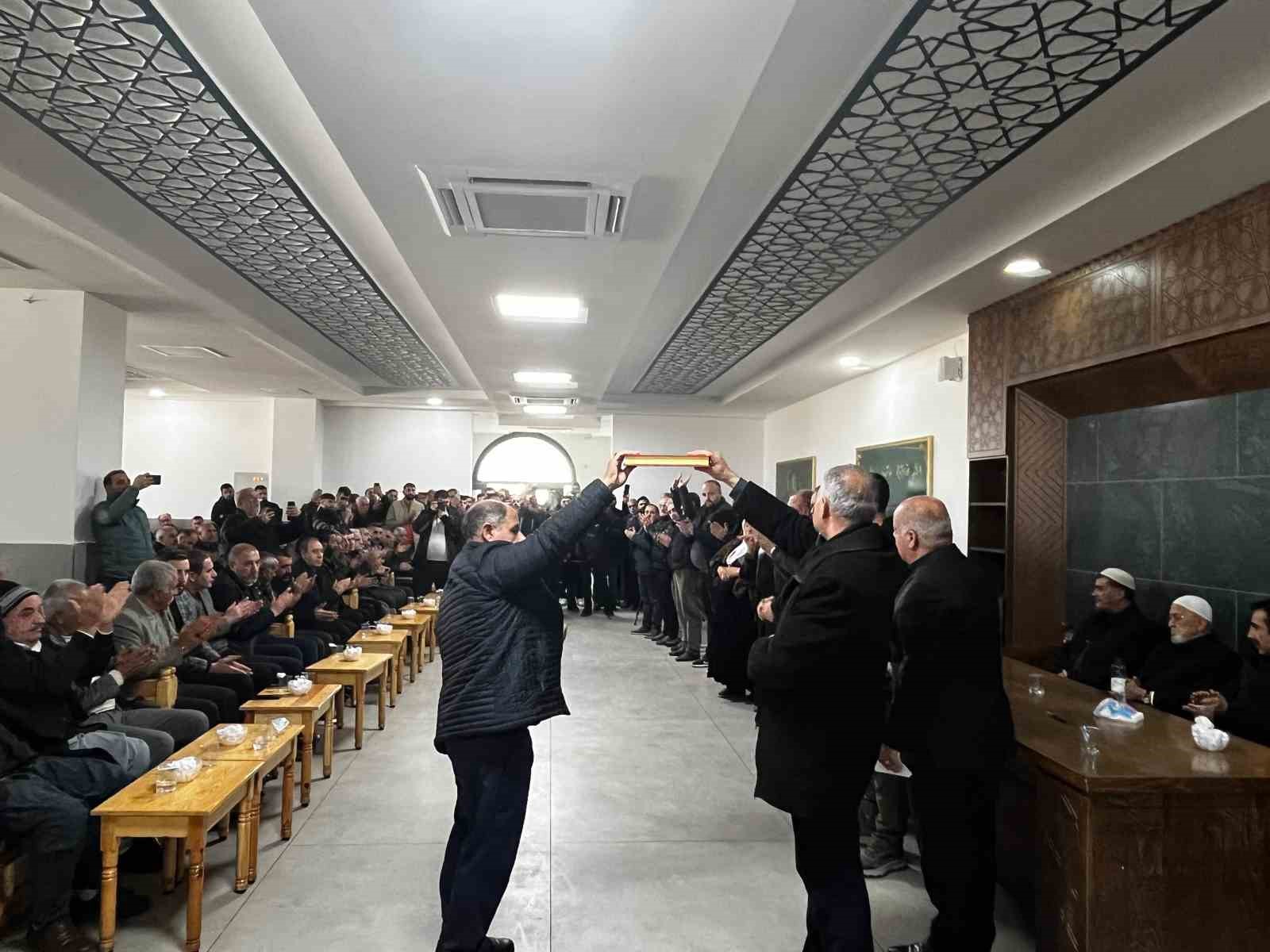 Diyarbakır’da bir kişinin öldüğü silahlı kavga barışla sonuçlandı