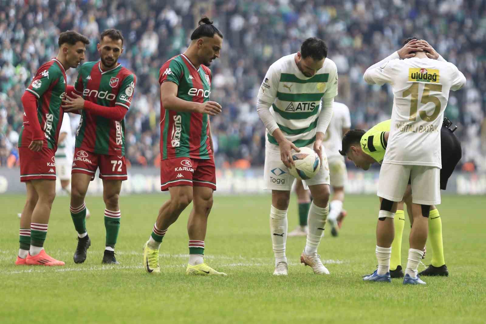 TFF 3. Lig: Bursaspor: 0 - Karşıyaka: 0
