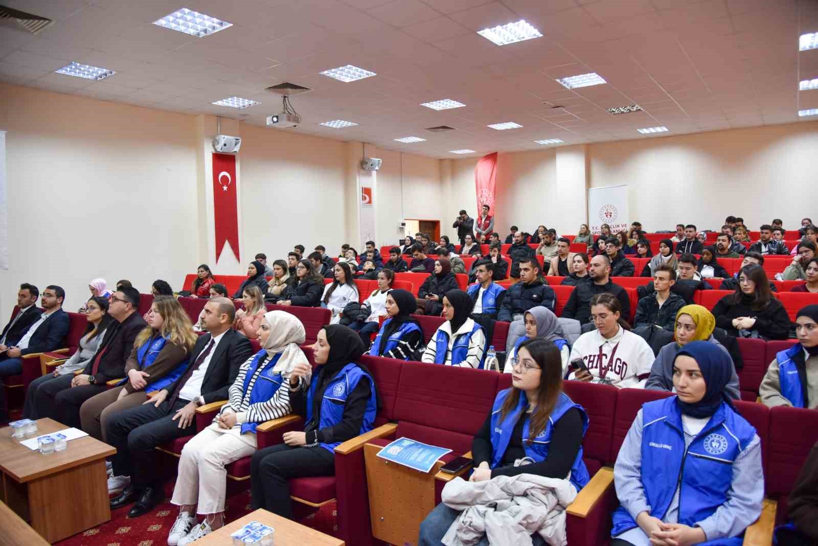 BŞE&Uuml;&rsquo;de &Uuml;NİDES paneli d&uuml;zenlendi
