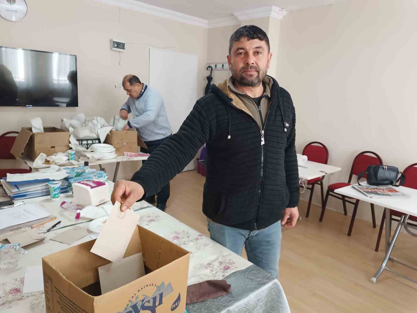 Şuhut Muhtarlar Derneği’nde seçim heyecanı