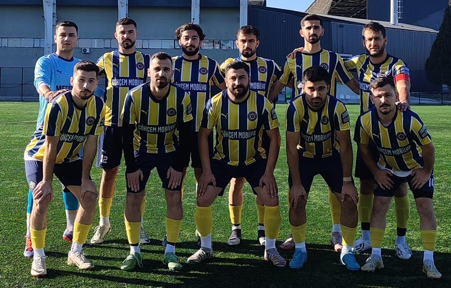 Manisa İmam Hatipliler Gençlikspor ilk mağlubiyetini aldı