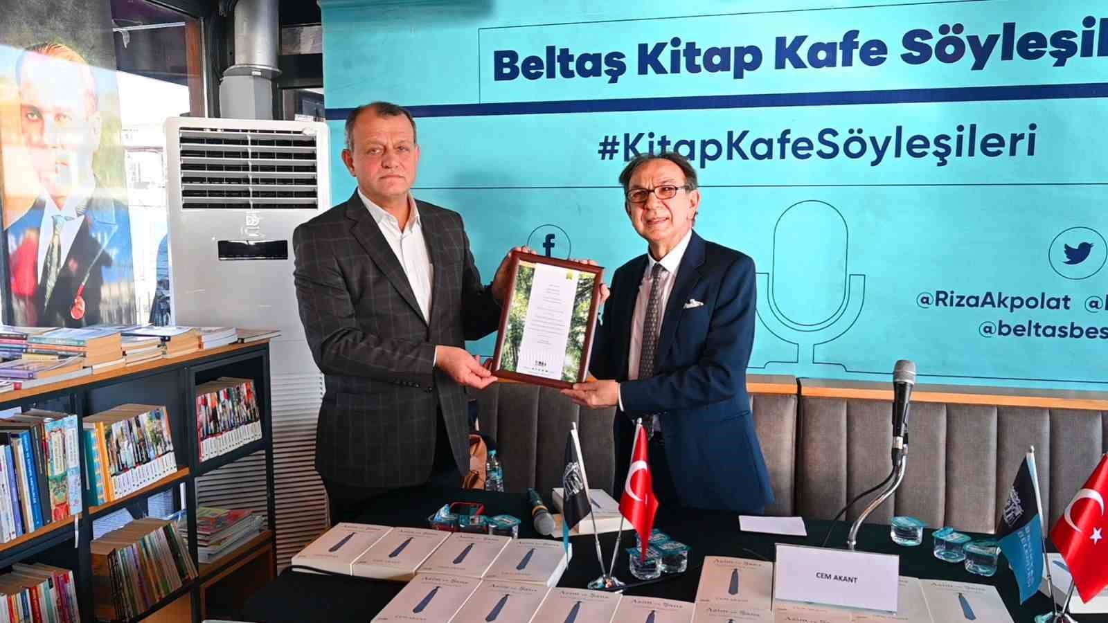 Kariyer ve yaşam koçu Cem Akant Beltaş Kitap Kafe’de okurlarıyla buluştu
