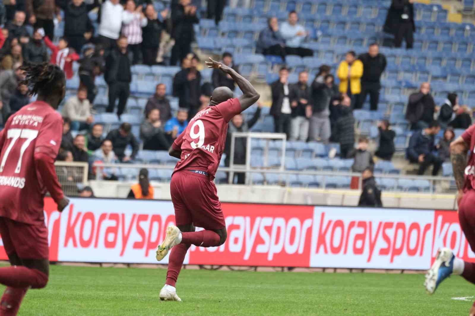 Trendyol Süper Lig: Atakaş Hatayspor: 1 - Göztepe: 1 (Maç sonucu)
