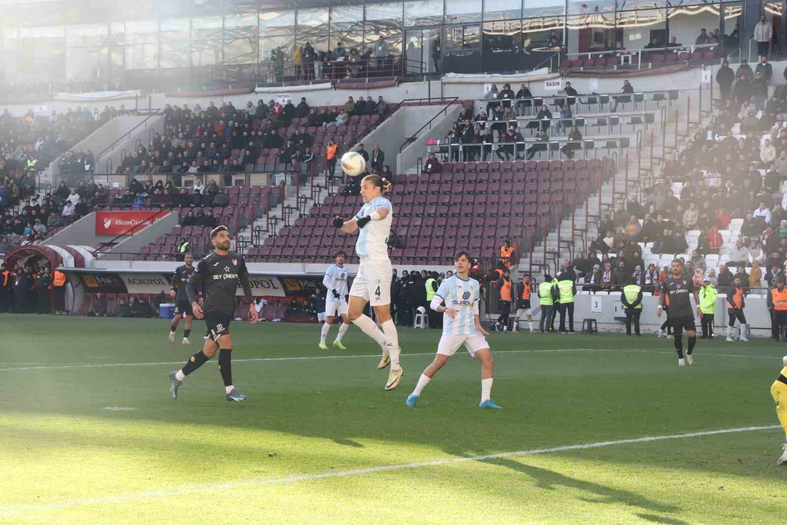 TFF 2. Lig: Elazığspor: 2 - Beyoğlu Yeni Çarşı: 2
