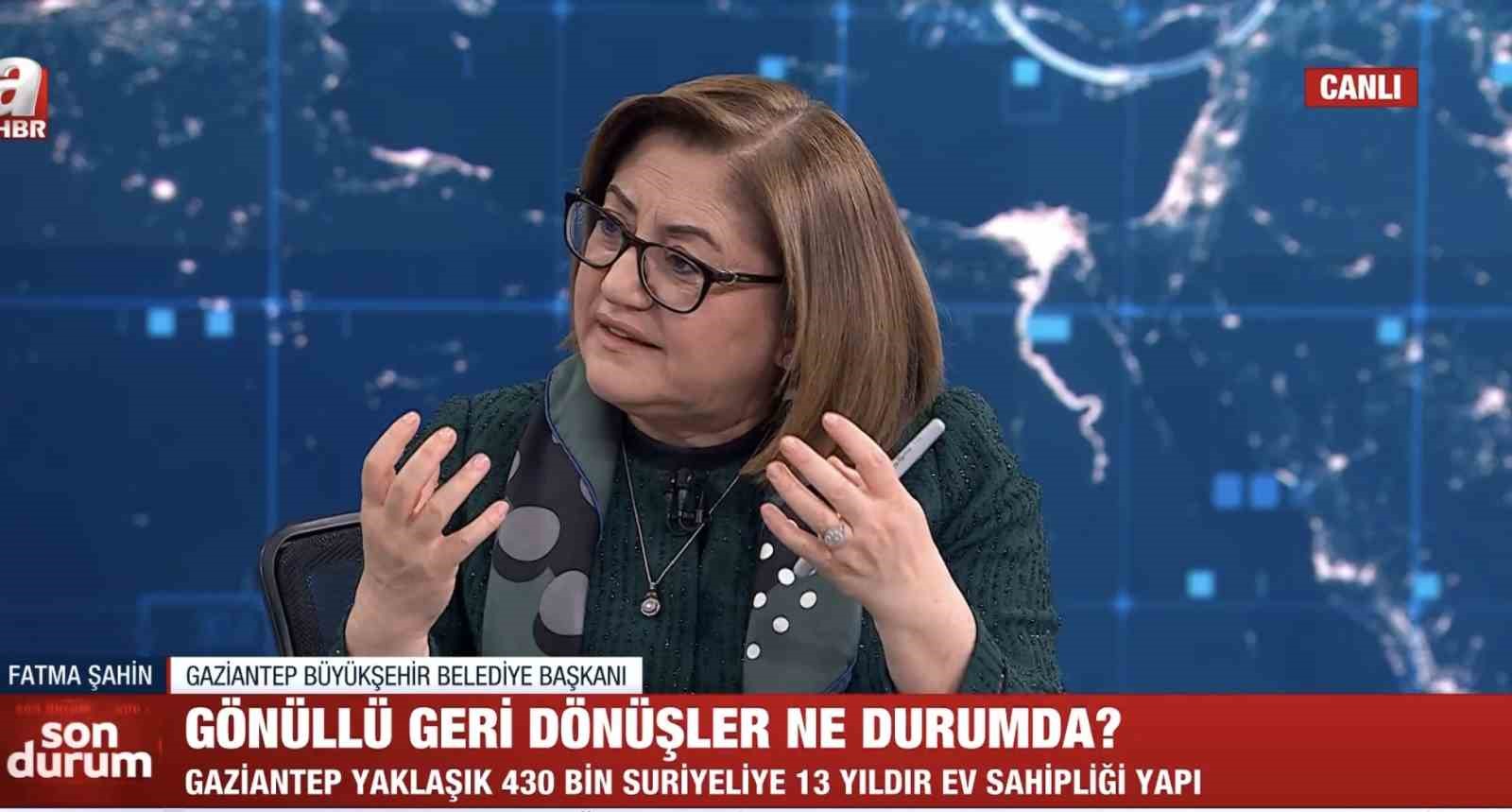 Başkan Şahin, Suriyelilerin geri d&ouml;n&uuml;ş form&uuml;l&uuml;n&uuml; anlattı
