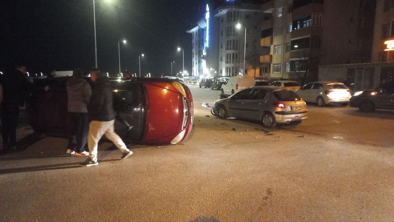 Yan yatan otomobil i&ccedil;in t&uuml;m birimler seferber oldu
