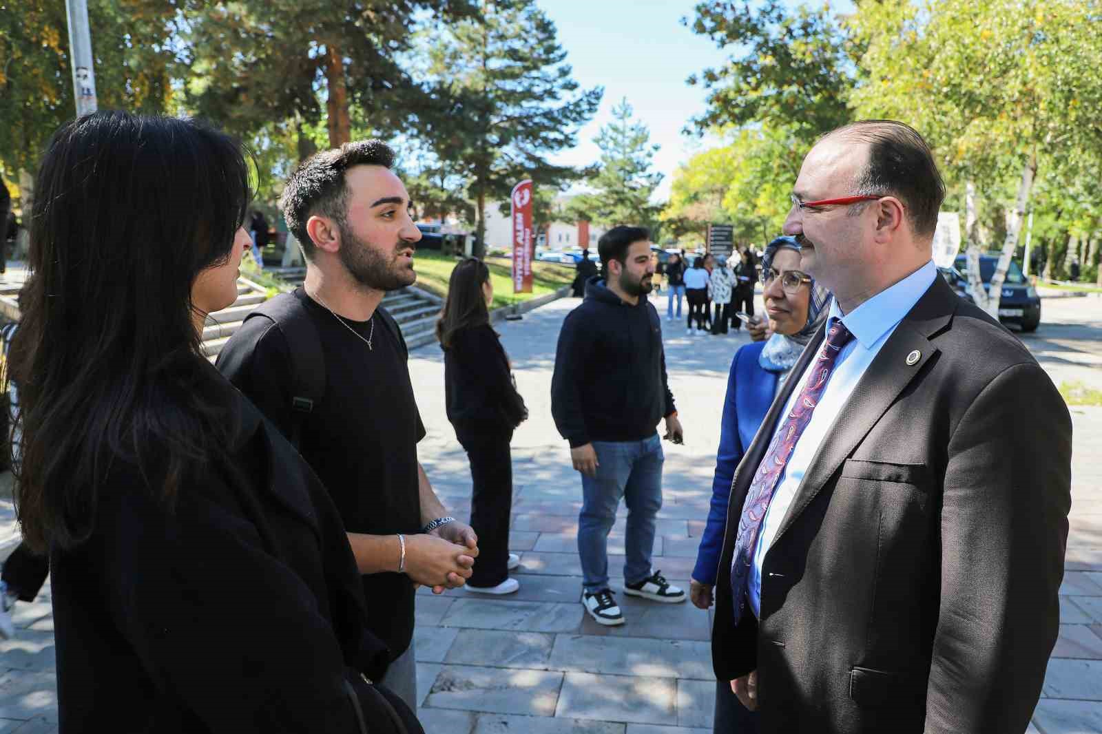 Atatürk Üniversitesi, dünyanın en yeşil 250 üniversitesi arasında yer aldı
