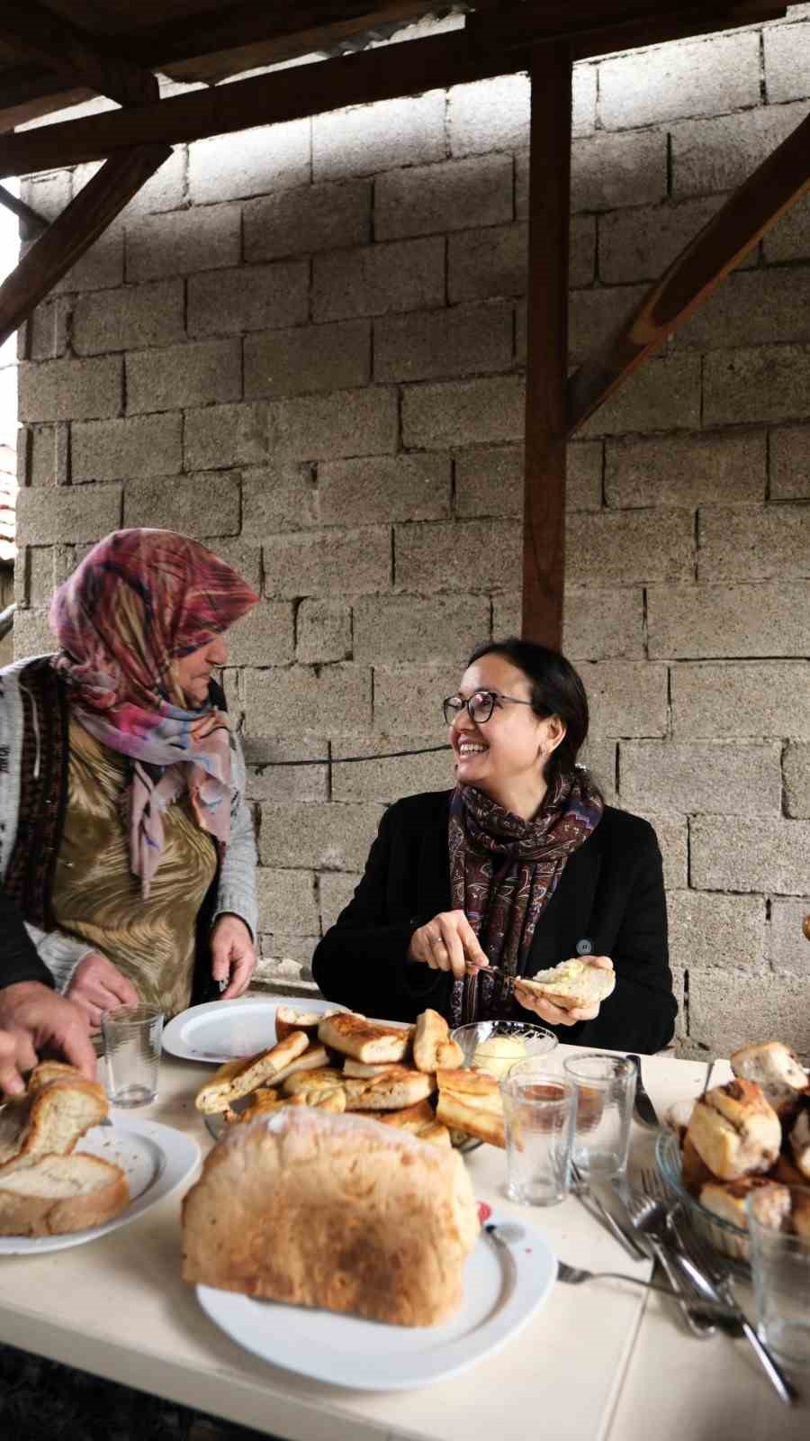 Vali Kaya, Kurtköy’ün güzelliklerini keşfetti
