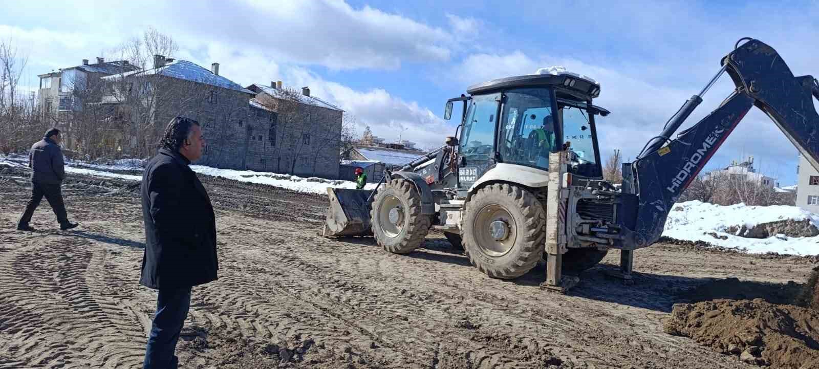 M&uuml;d&uuml;r Yeşilova&rsquo;dan operat&ouml;rl&uuml;k sınavına denetim
