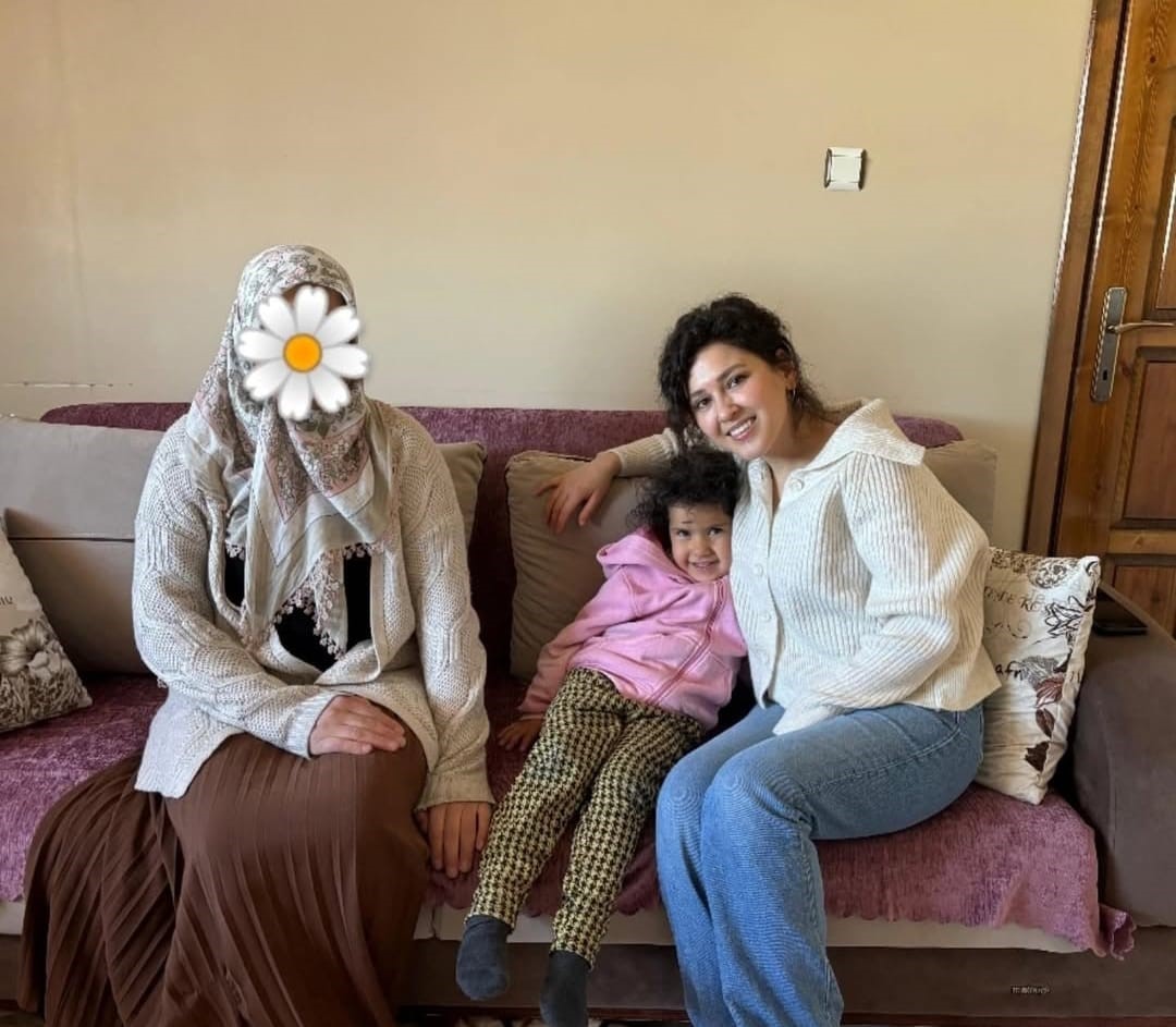 &Ouml;ğretmenlerinden &ouml;ğrencilerine ev ziyareti
