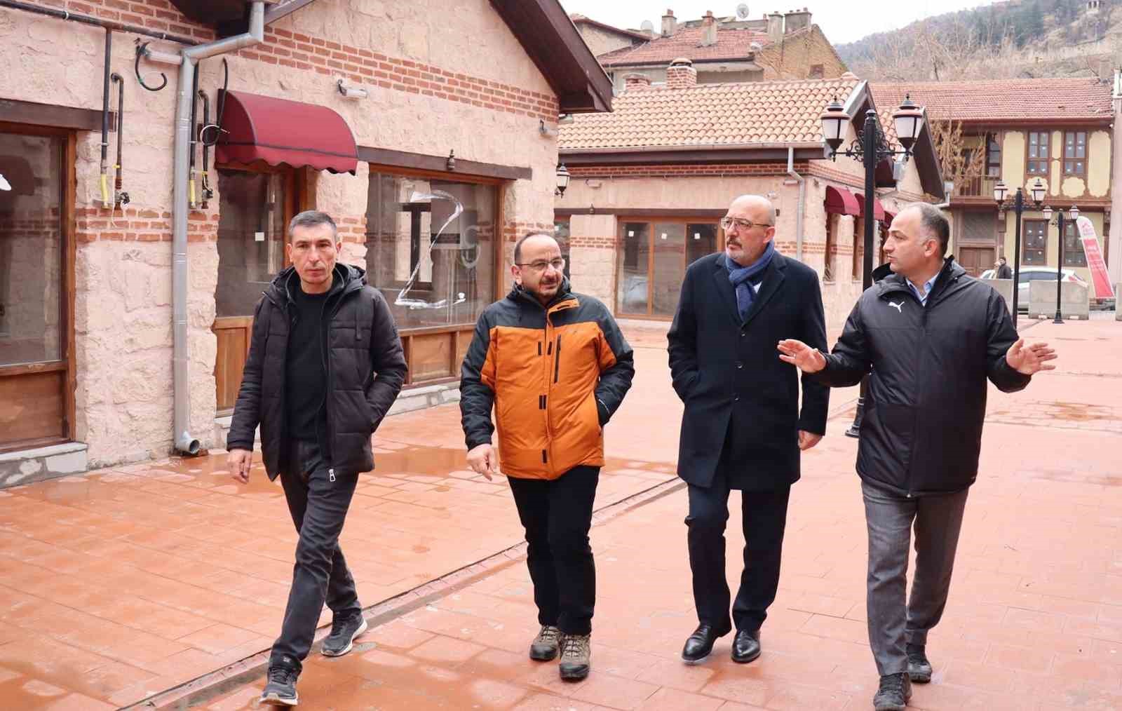 AK Parti K&uuml;tahya İl Başkanı &Ouml;nsay&rsquo;dan tarihi &ccedil;arşılar i&ccedil;in sağlıklaştırma m&uuml;jdesi
