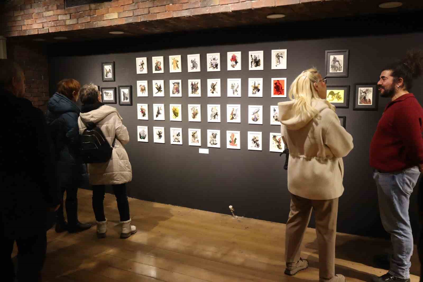 Eskişehirli resim sanatçısının "Dönüşüm" sergisi ziyaretçilerini bekliyor
