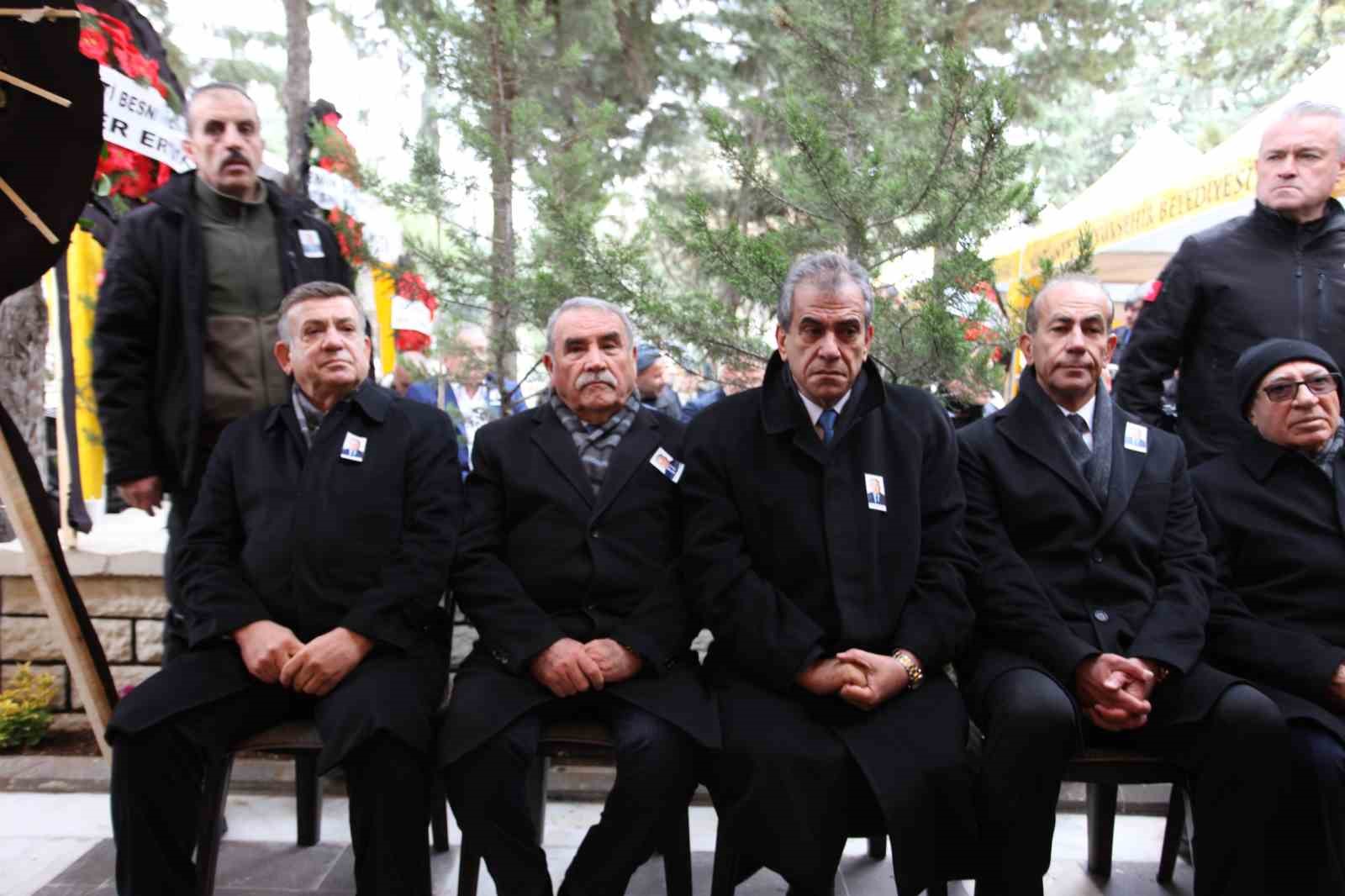 Mehmet Erdemoğlu mezarı başında anıldı
