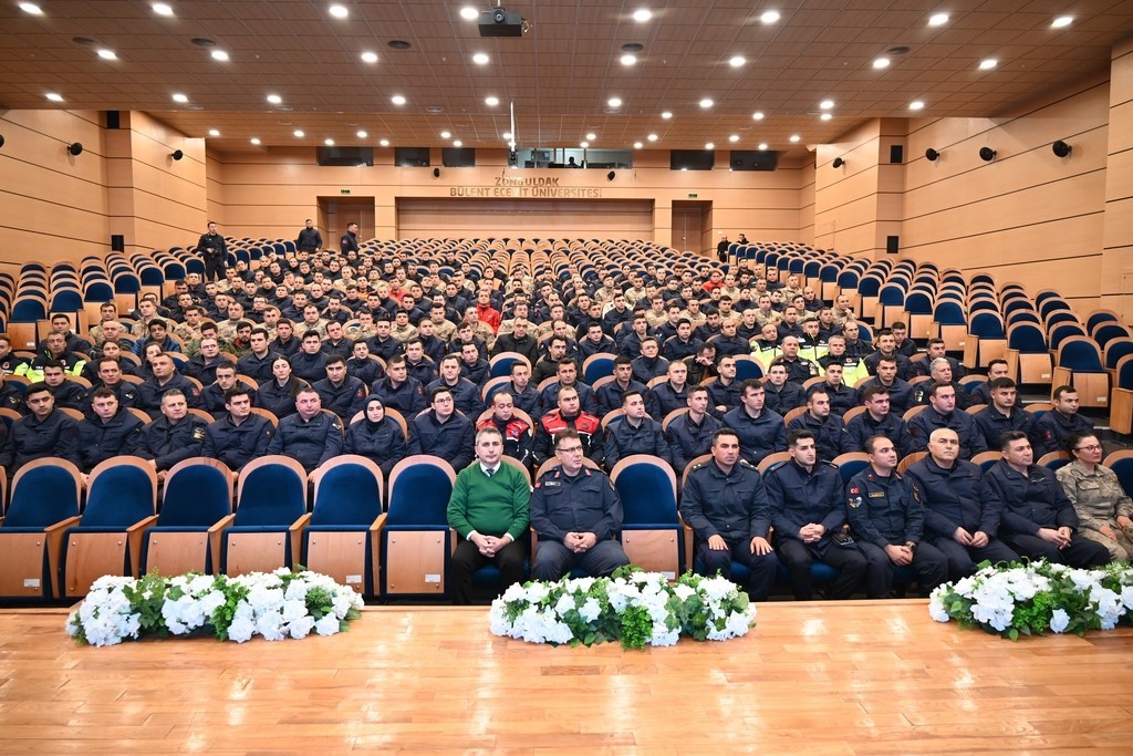 BEUN’da “Yaşam Boyu Bireysel Finansal Yönetim” başlıklı seminer gerçekleştirildi
