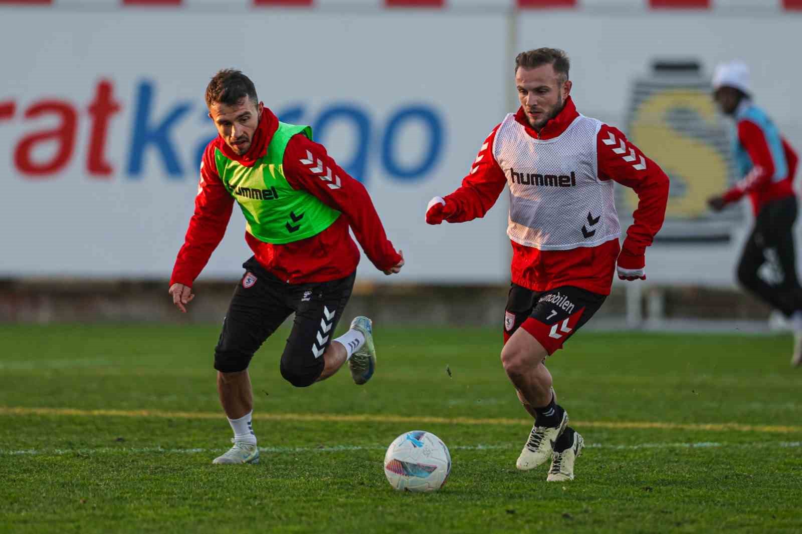 Samsunspor geçtiğimiz sezonu geride bıraktı
