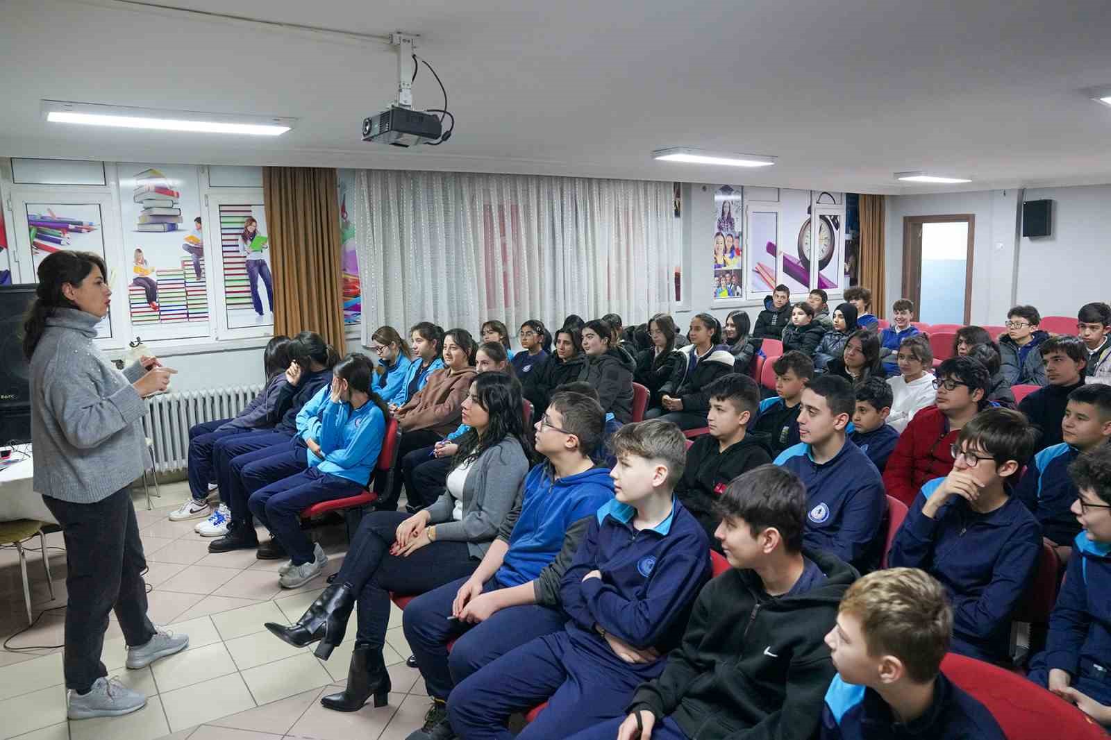Tepebaşı’ndan 11 bin öğrenciye "İklim Değişikliği ve Enerji Yönetimi” eğitimi