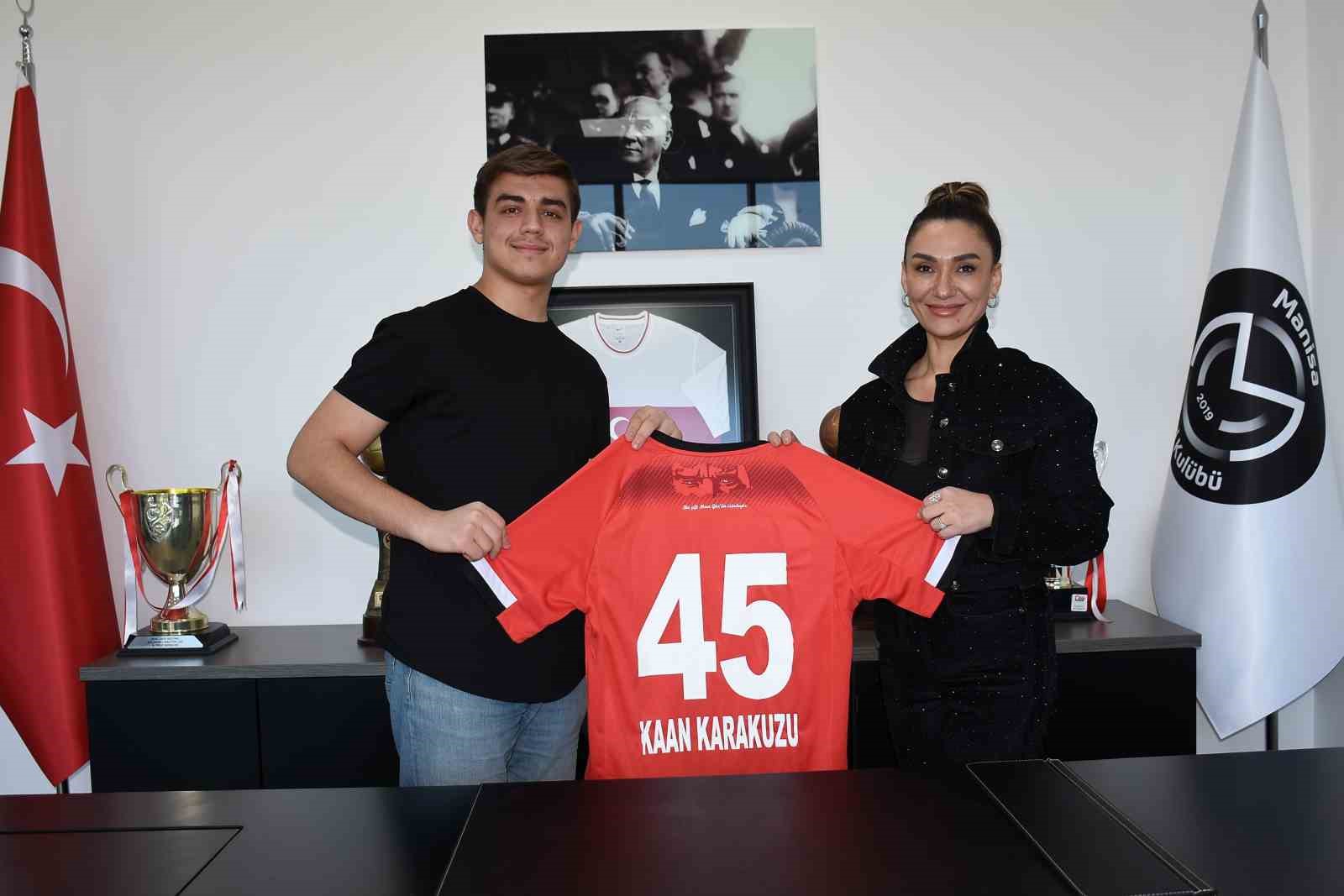 Manisa FK’yı Ankara’da tek başına destekledi