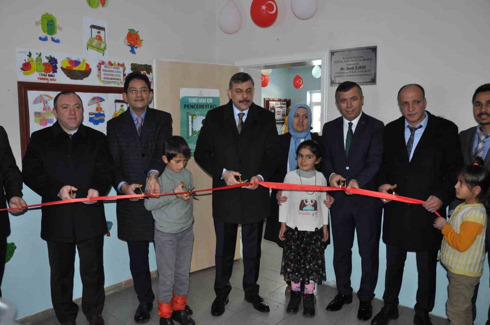 Erzurum Ticaret Borsası&rsquo;ndan eğitime b&uuml;y&uuml;k destek
