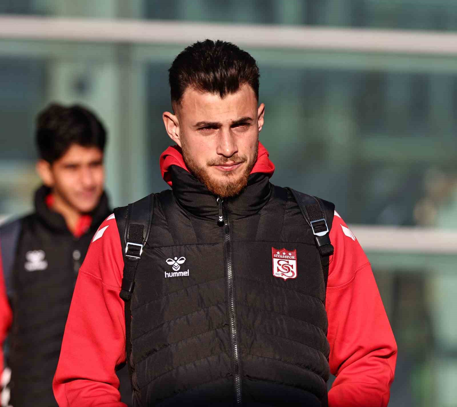 Sivasspor, hızlı trenle Ankara’ya ulaştı