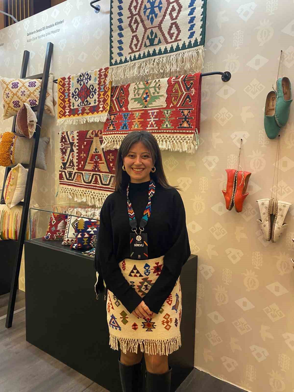 Y&ouml;resinin kilimlerini geleneksel motif ve modern tasarım ile buluşturuyor
