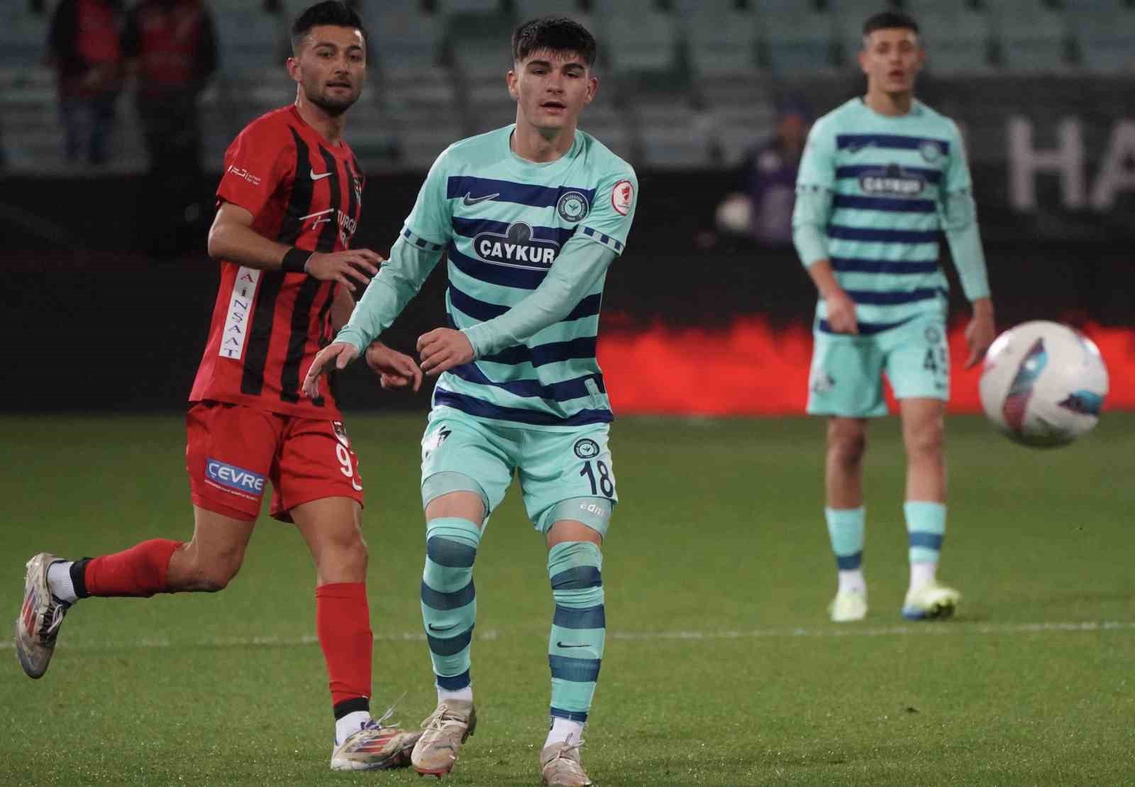 Ziraat T&uuml;rkiye Kupası: &Ccedil;aykur Rizespor: 6 - Vanspor FK: 0
