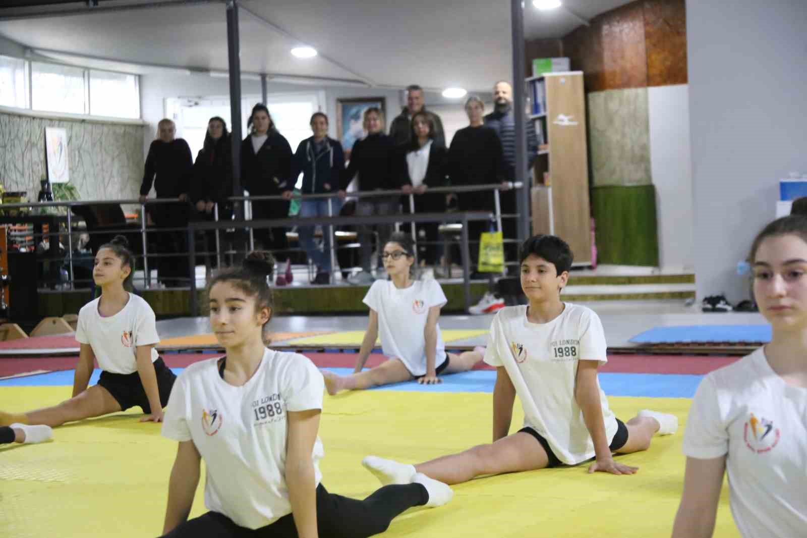 Aerobik cimnastiğin kalbi Manisa’da atıyor
