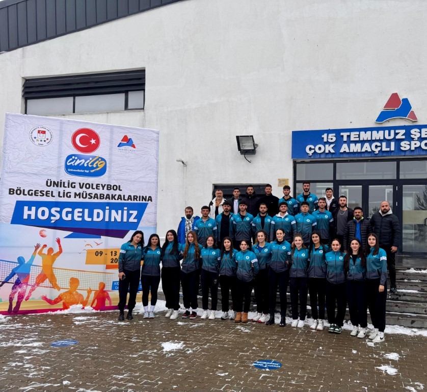 Munzur Üniversitesi kadın voleybol takımı, Ünilig’de 3’üncü oldu