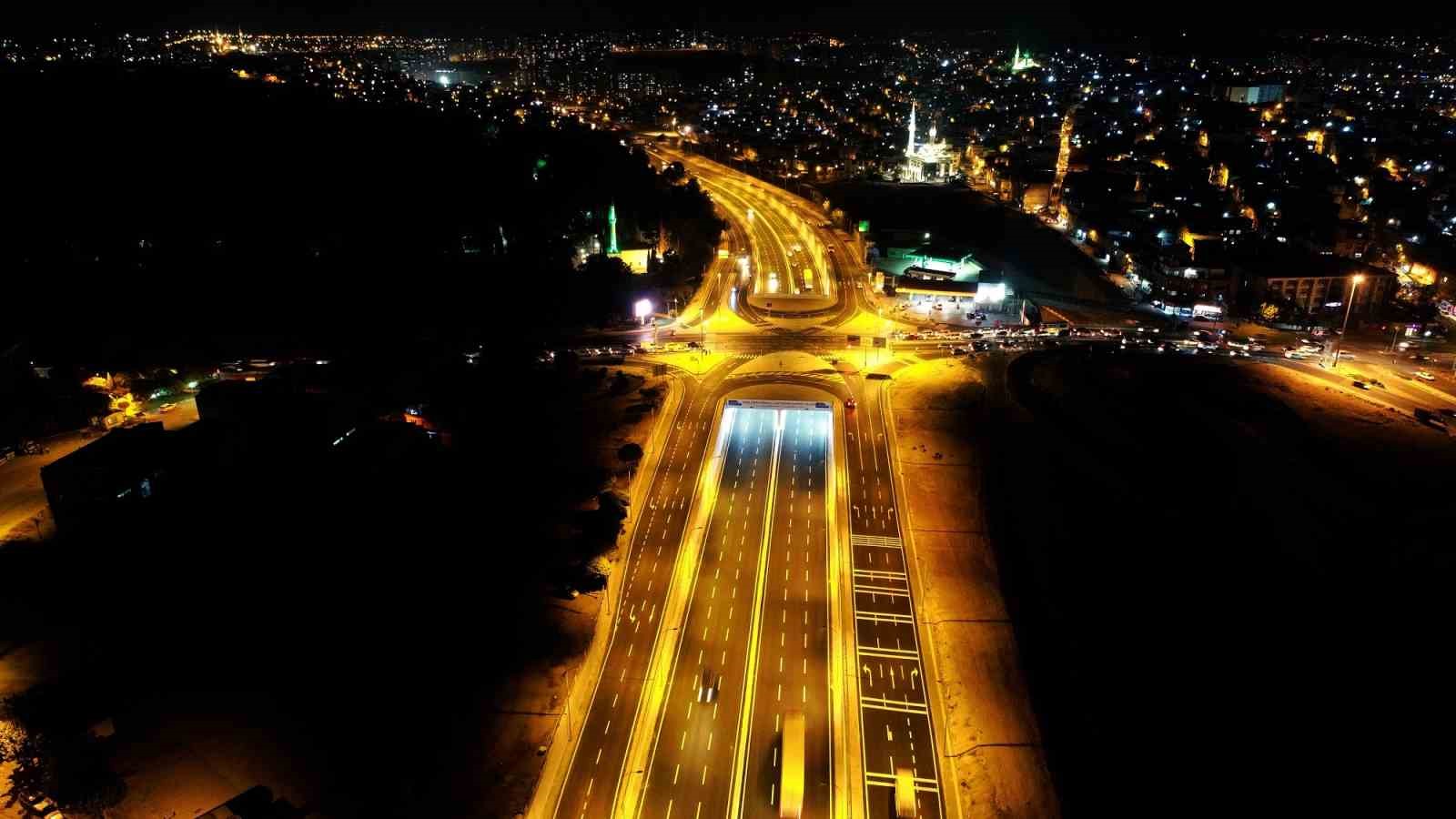 Gaziantep B&uuml;y&uuml;kşehir&rsquo;den 10 yılda 15 katlı kavşak
