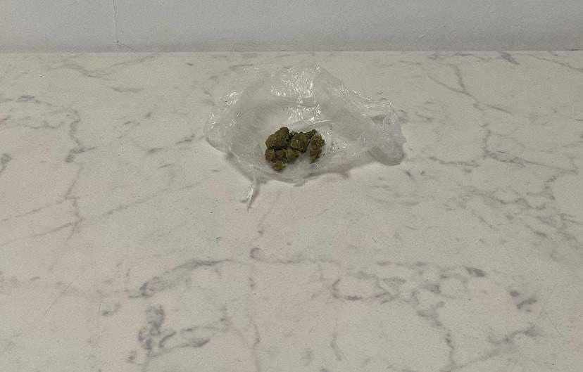 Tekirdağ&rsquo;da yapılan operasyonlarda uyuşturucu ve silah ele ge&ccedil;irildi
