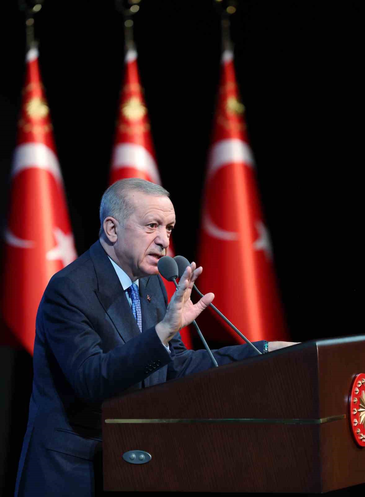 Cumhurbaşkanı Erdoğan: “Türkiye, Türkiye’den daha büyüktür"
