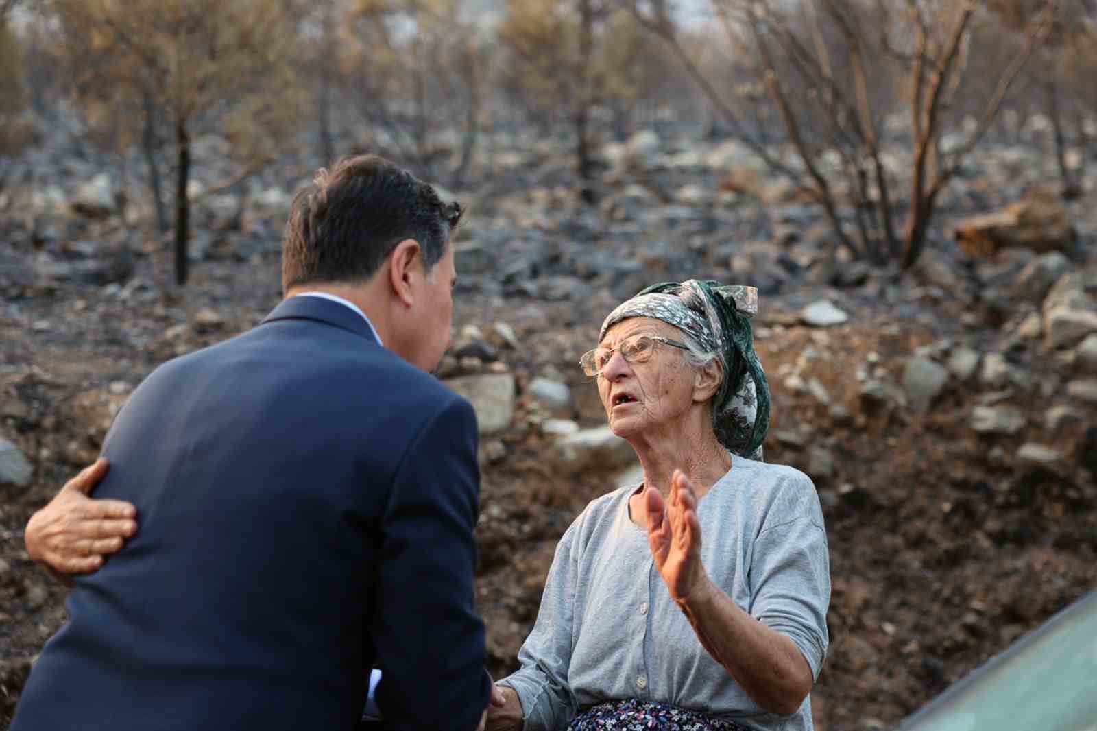 Muğla Büyükşehirden yangından etkilenen çiftçilere destek