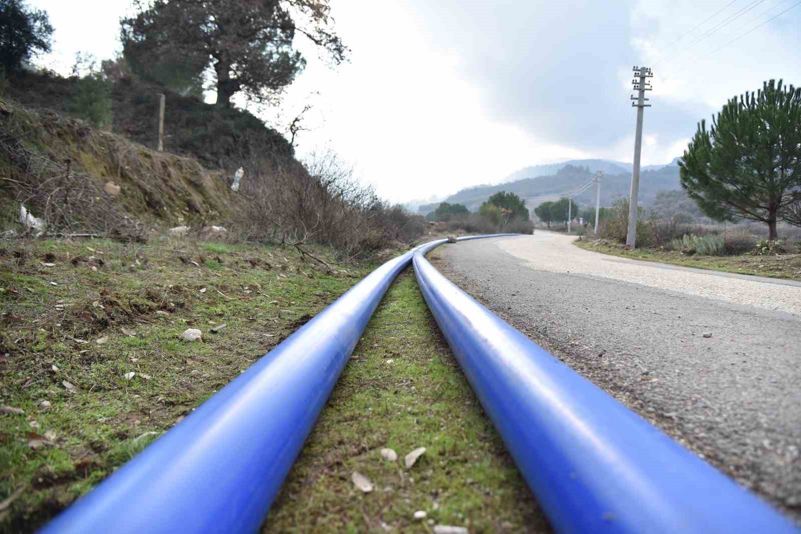 Manisa&rsquo;da iki mahallenin taşıma su &ccedil;ilesi sona eriyor
