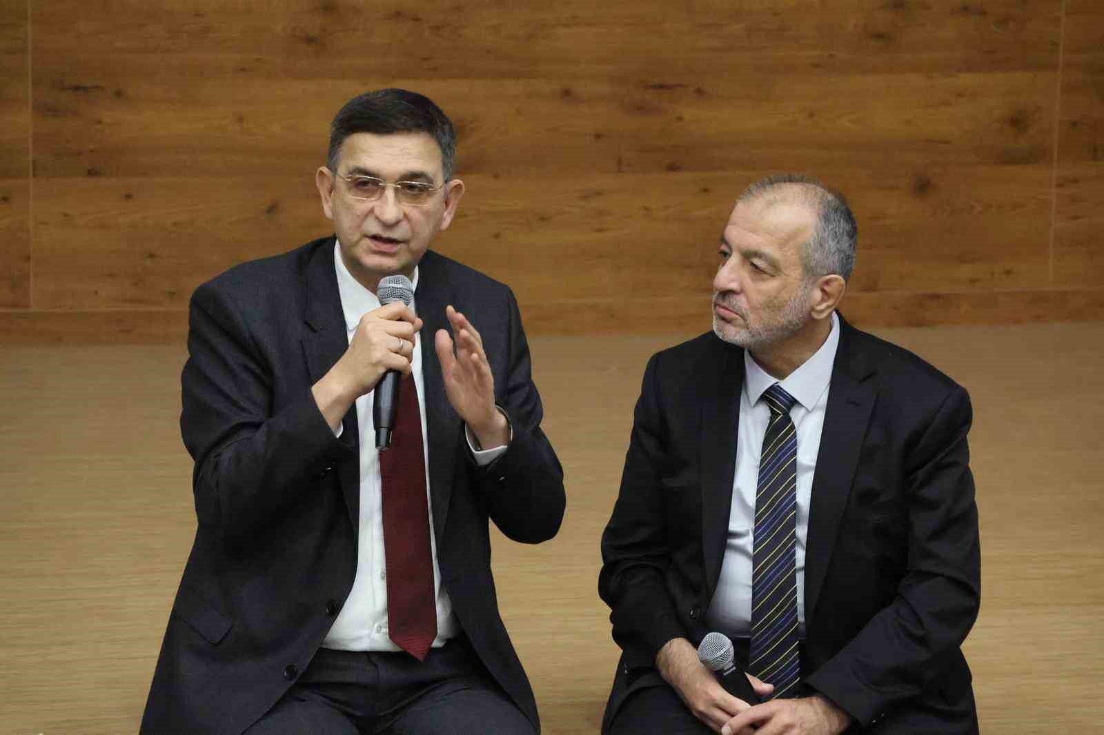 Hasan Kalyoncu &Uuml;niversitesi Dış Danışma Kurulu toplantısı ger&ccedil;ekleştirildi
