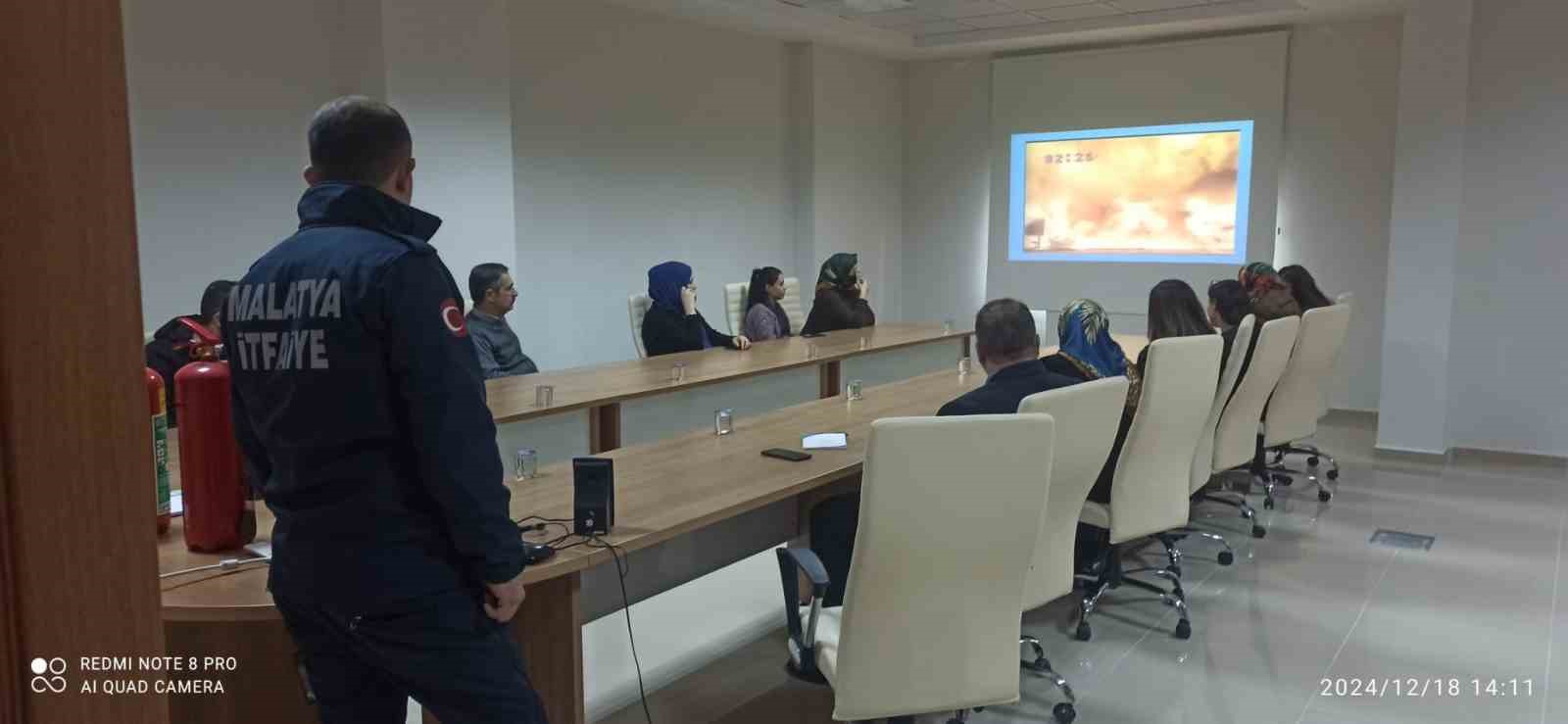 Darende&rsquo;de yangın s&ouml;nd&uuml;rme tatbikatı
