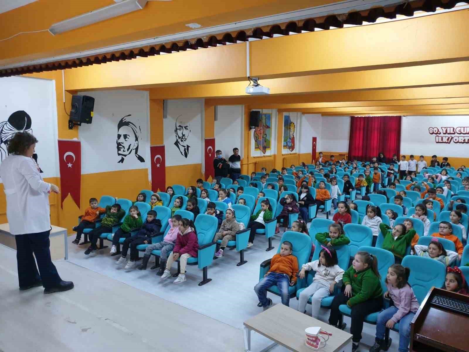 Çankırı’da öğrencilere ağız ve diş sağlığı taraması
