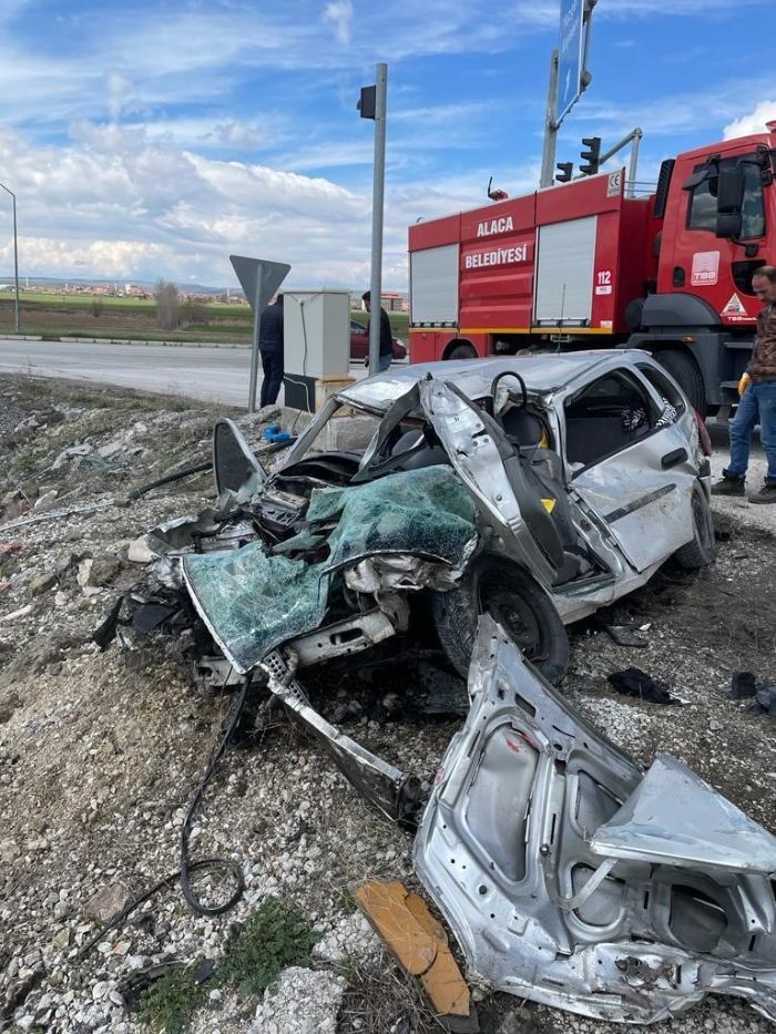 Alaca Belediyesi itfaiyesi bir yılda binin &uuml;zerinde vakaya m&uuml;dahale etti
