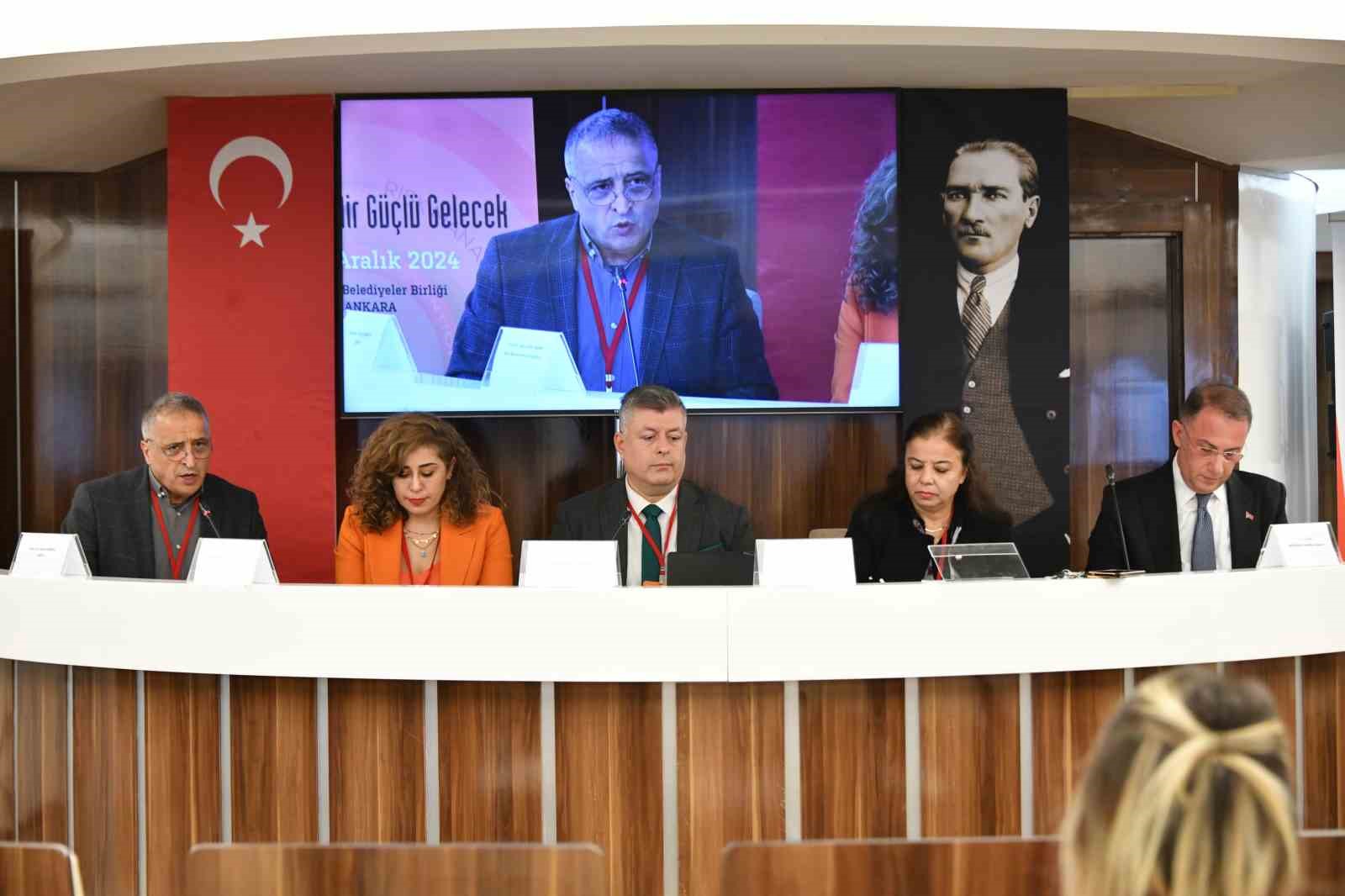 Beylikd&uuml;z&uuml; Belediye Başkanı Mehmet Murat &Ccedil;alık Uluslararası Diren&ccedil;lilik Kongresi&rsquo;ne katıldı
