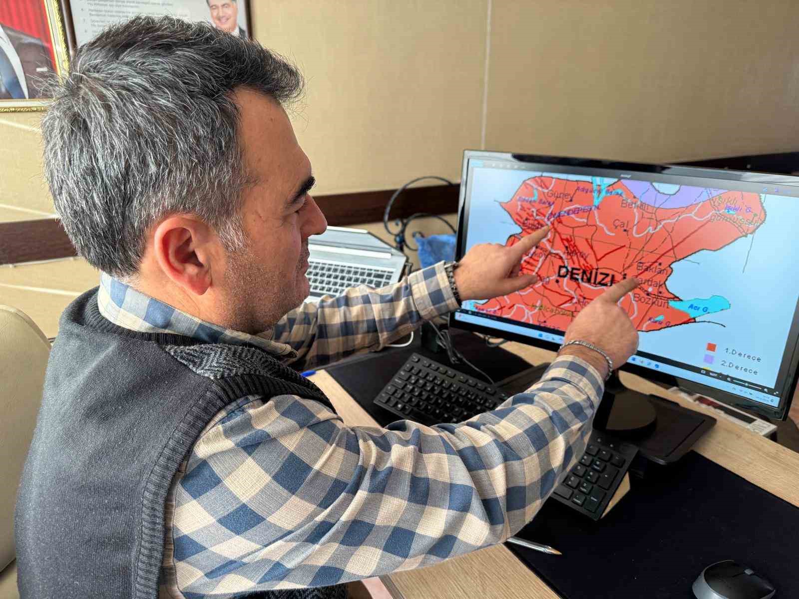 Jeoloji mühendisinden 2 gündür beşik gibi sallanan Denizli’yi rahatlatan açıklama