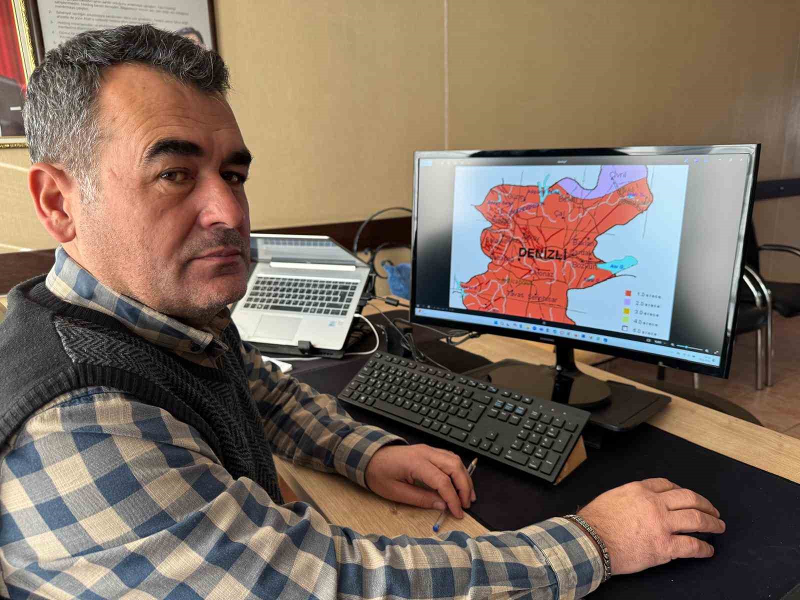 Jeoloji m&uuml;hendisinden 2 g&uuml;nd&uuml;r beşik gibi sallanan Denizli&rsquo;yi rahatlatan a&ccedil;ıklama
