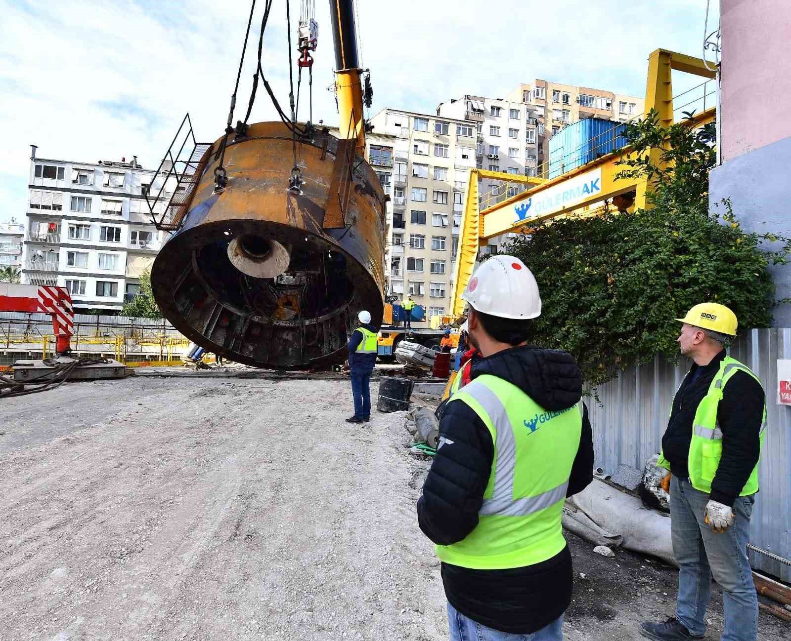 Buca Metrosu’nda yoğun tempo