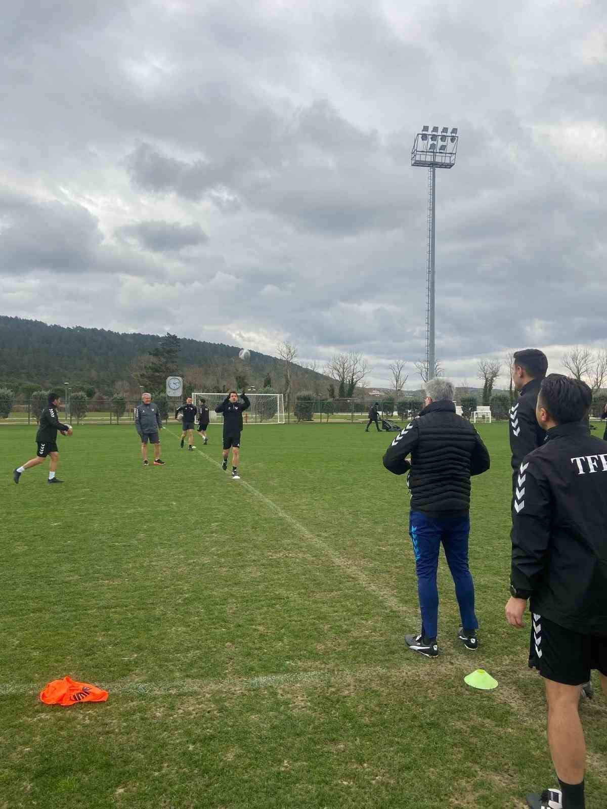 TFF Riva Tesisleri’nde ’MHK maç öncesi kampı’ devam ediyor
